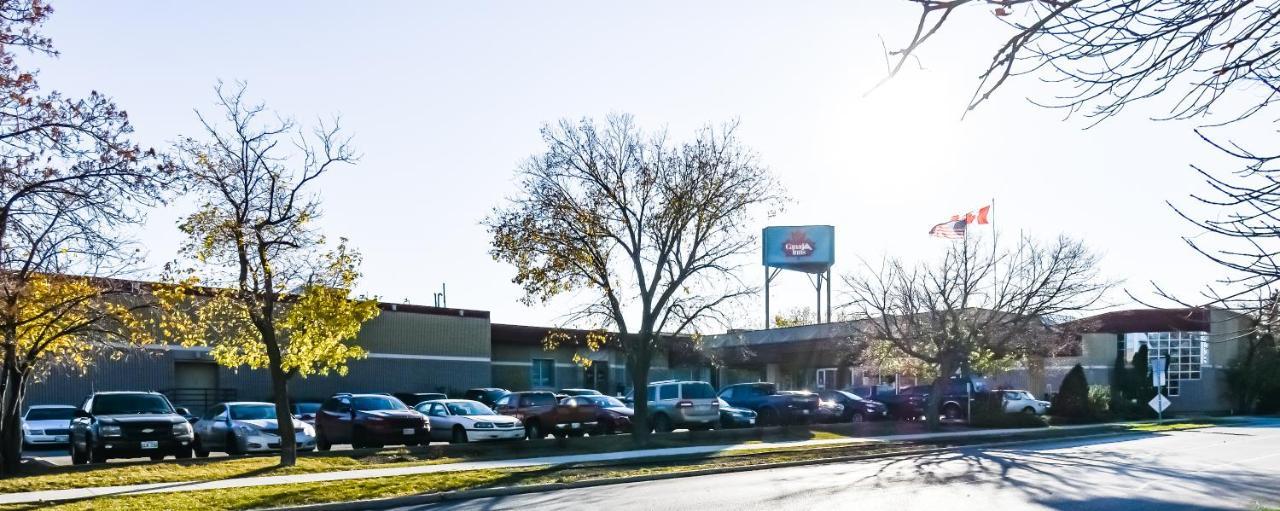 Canad Inns Destination Centre Windsor Park Winnipeg Exterior foto